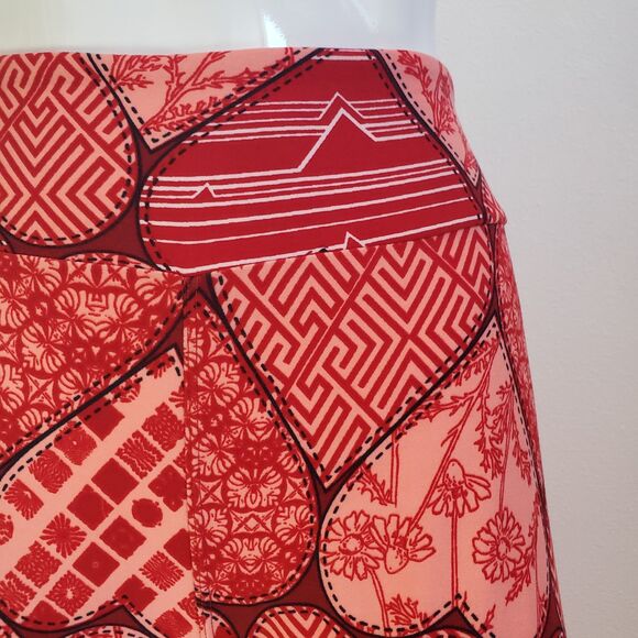NEW LuLaRoe Valentine's Red Pink Heart Leggings - Picture 4 of 8